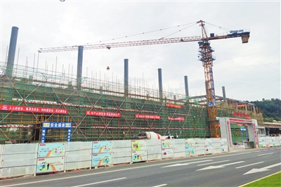 珠機(jī)城際二期三灶東站施工現(xiàn)場。.jpg
