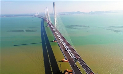 黃茅海跨海通道。.jpg