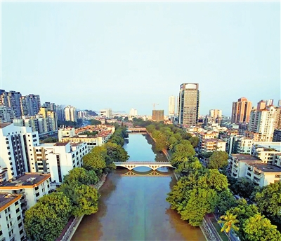 治理后的鳳凰排洪渠。.jpg
